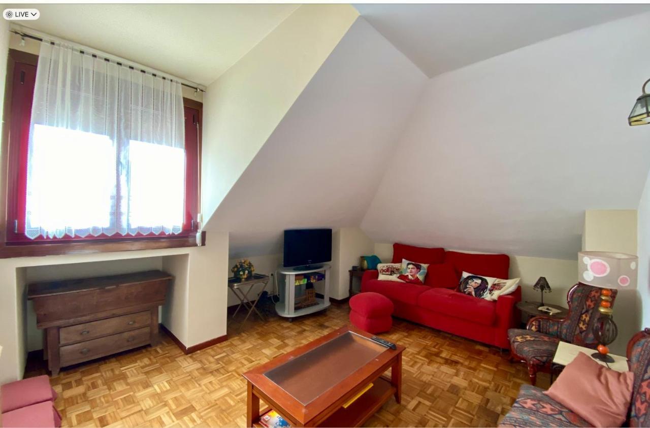 Apartamento Centro Cangas De Onis Apartment Luaran gambar